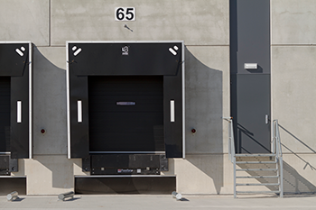 Dock shelter  with flaps Loading Systems