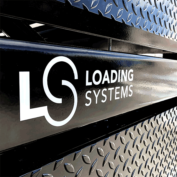 Loading Systems laadbrug met poedercoating.